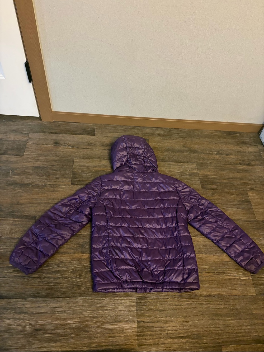 Primary Girls Lightweight Purple Outdoors Puffer Jacket Size 8-9 - Picture 6 of 7